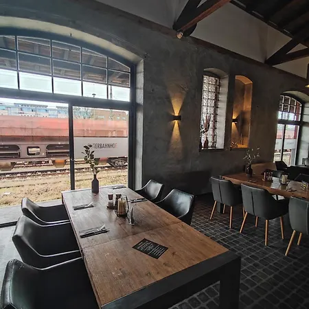 Am Gueterbahnhof Albergue